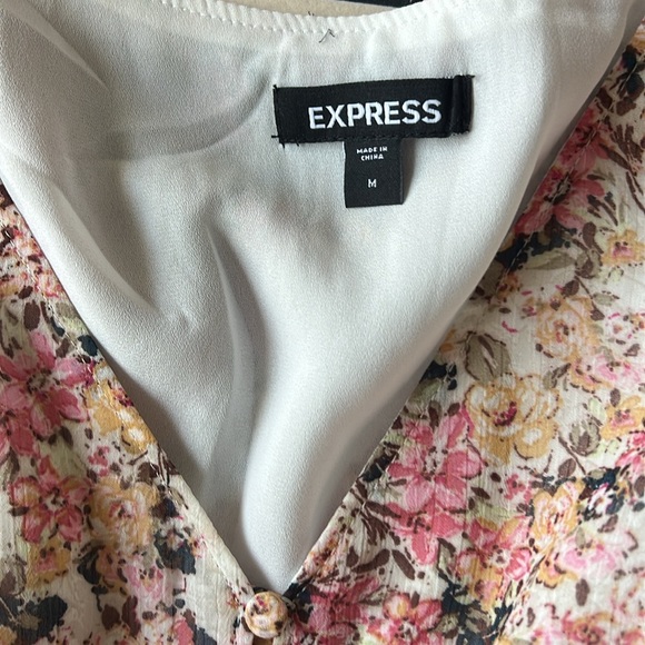 Express floral dress - Picture 2 of 2